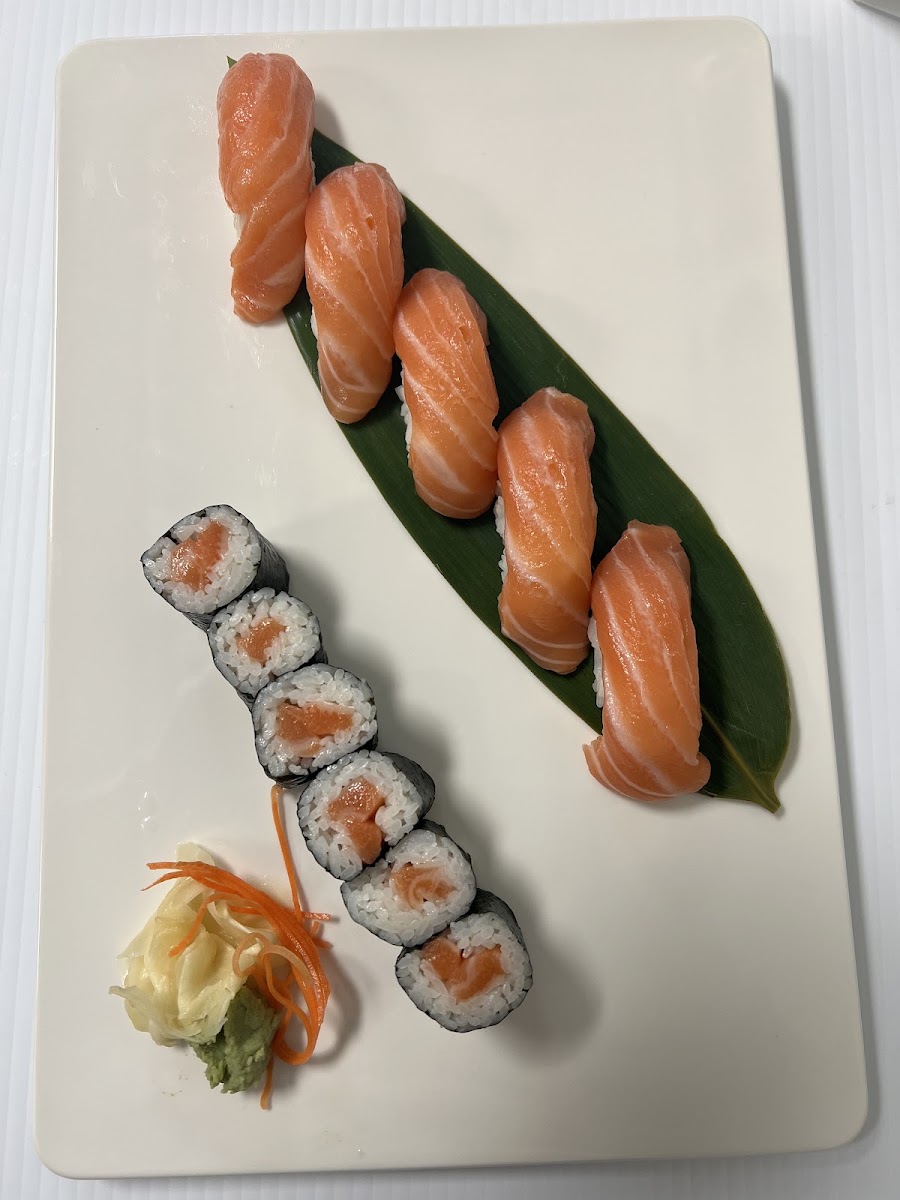 Sakura Sushi Photo 7